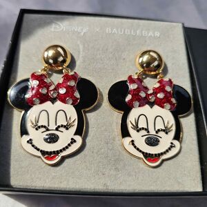 Minnie Mouse dangle earrings Disney collection new inbox